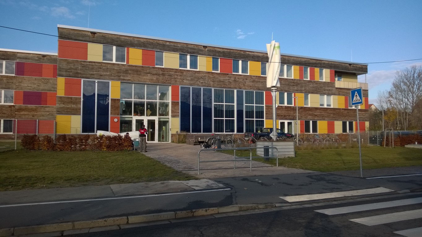Kleinwindkraftanlage an Schule
